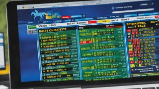 Panduan Taruhan Pacuan Kuda Online Terlengkap